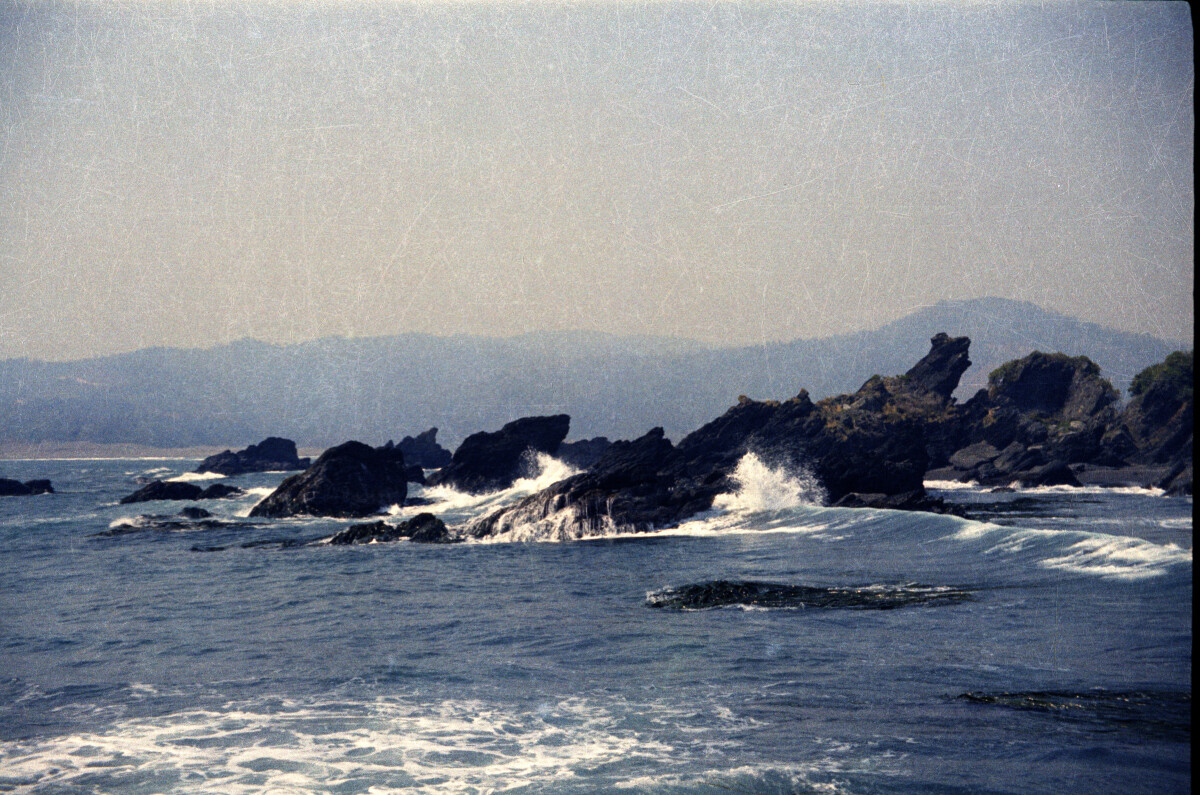 plano general del roquerío ubicado en la playa de Hueicolla