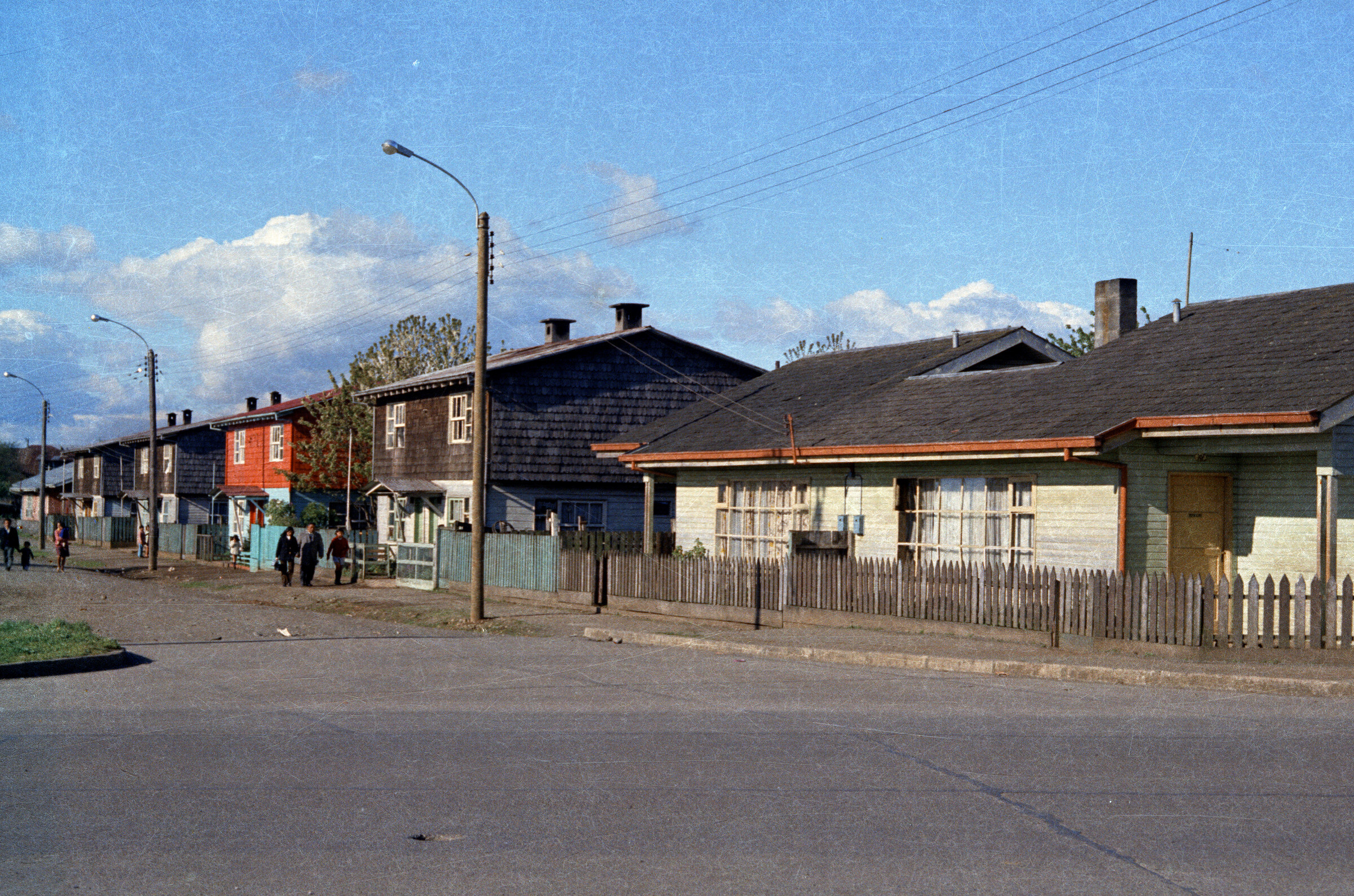 plano general de la población del Molino Grob, en Avda. Industrial con Ricardo Boettcher. Las casas son de un y dos niveles, cuenta con calle pavimentada y tendido eléctrico