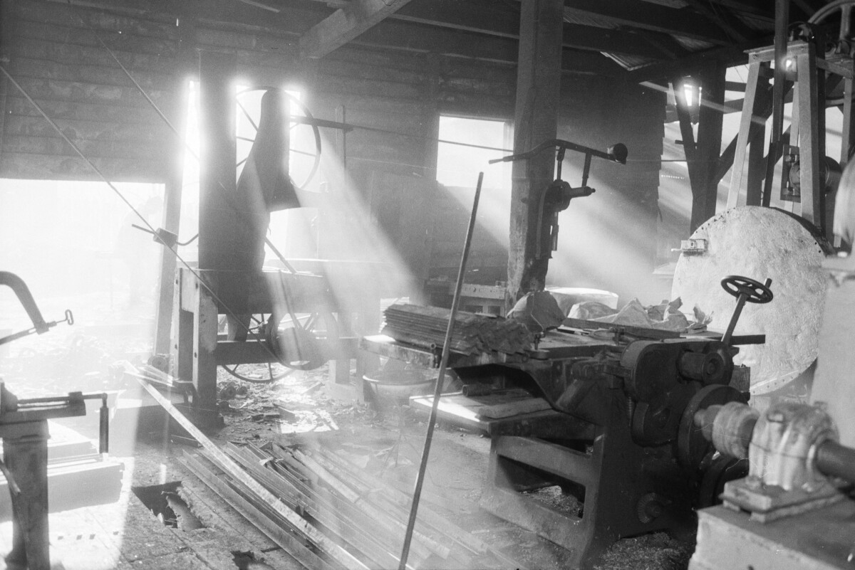 plano general de un torno industrial ubicado en el interior de la maestranza y fundición Rodolfo Habit.