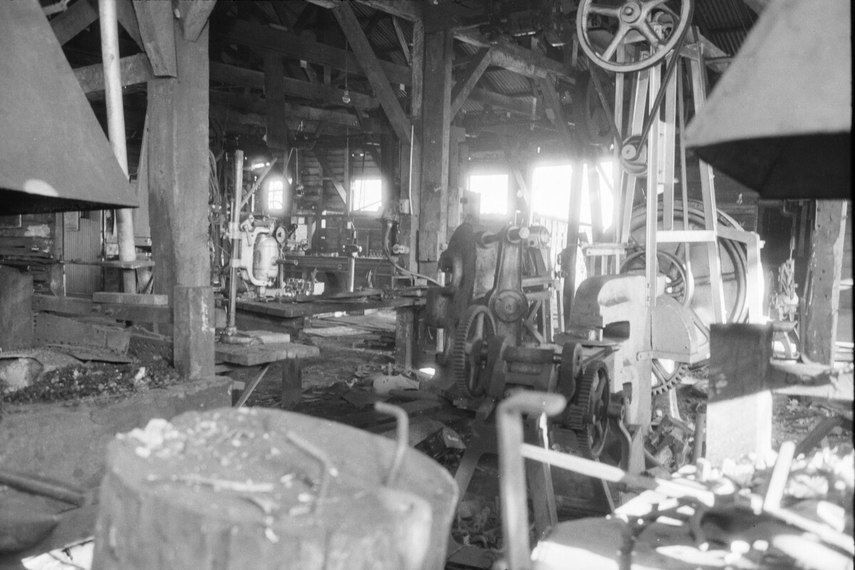 Vista interior de la maestranza y fundición Rodolfo Habit