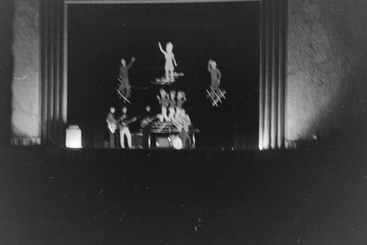 Serie del autor: Festival Liceano. 07-1969
